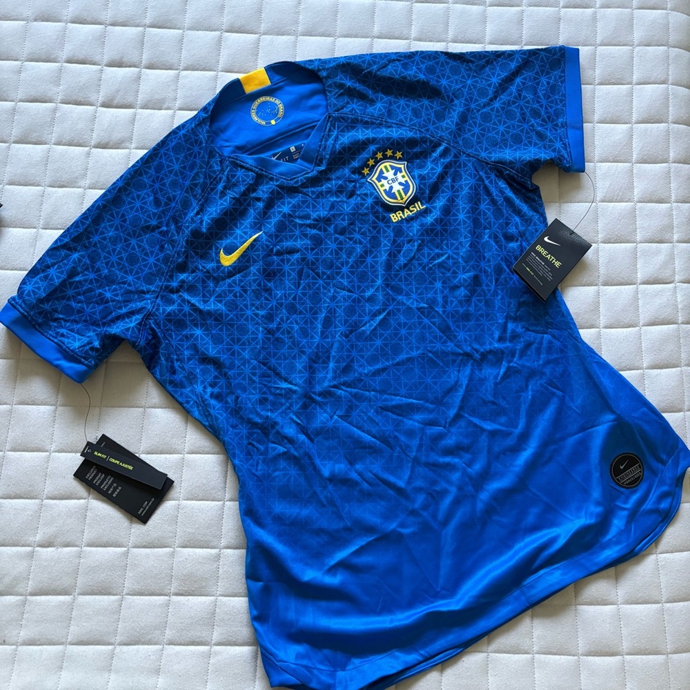 Nike Women’s Brazil Blue and Yellow Soccer Jersey
